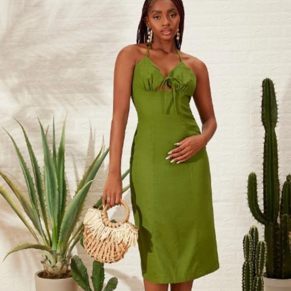 🎉 HP 🎉 Linen Olive Green Halter Vacay Backless  Dress- 2 - Picture 2 of 5